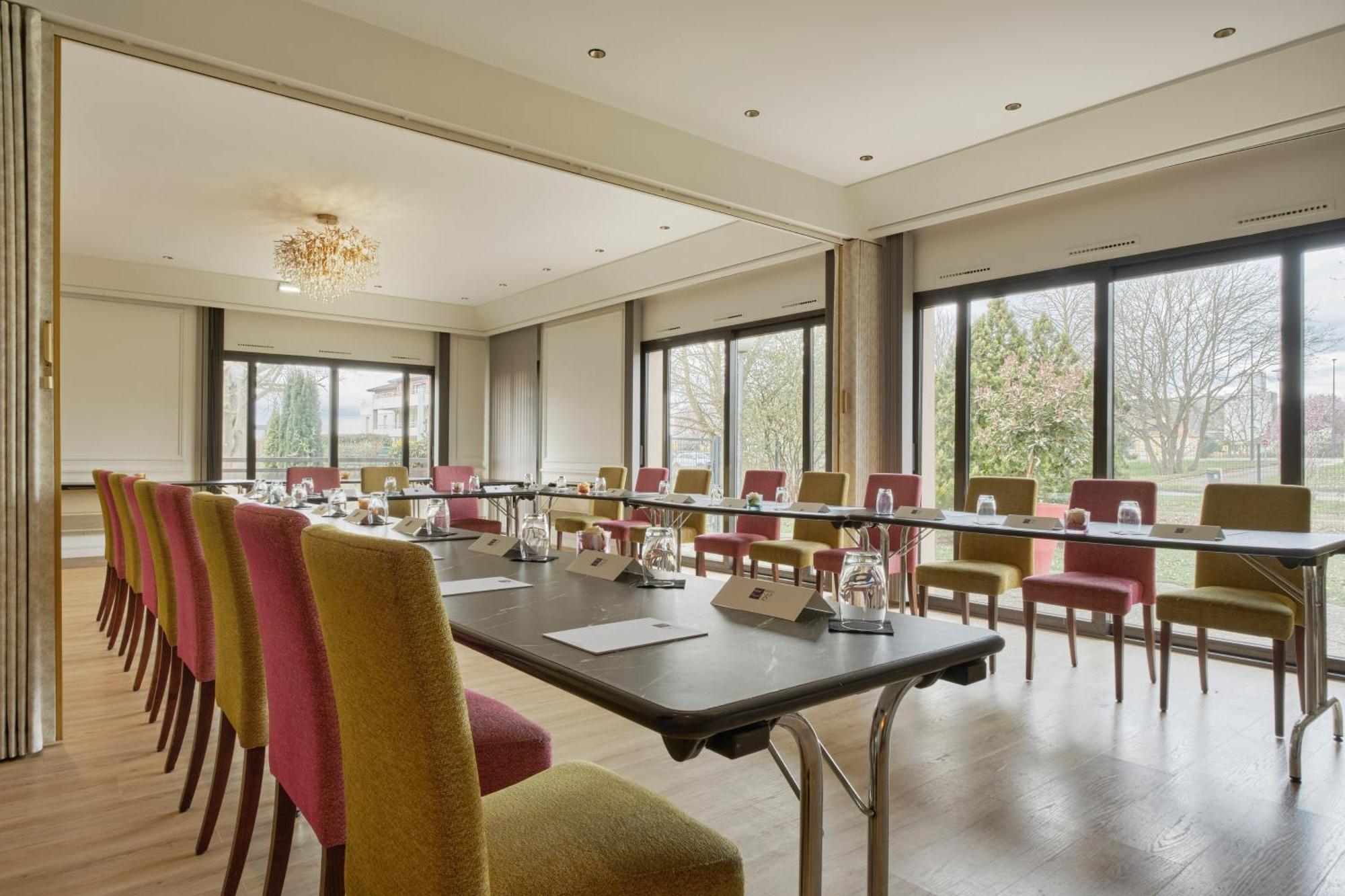 Hotel Restaurant Crystal Erstein Buitenkant foto