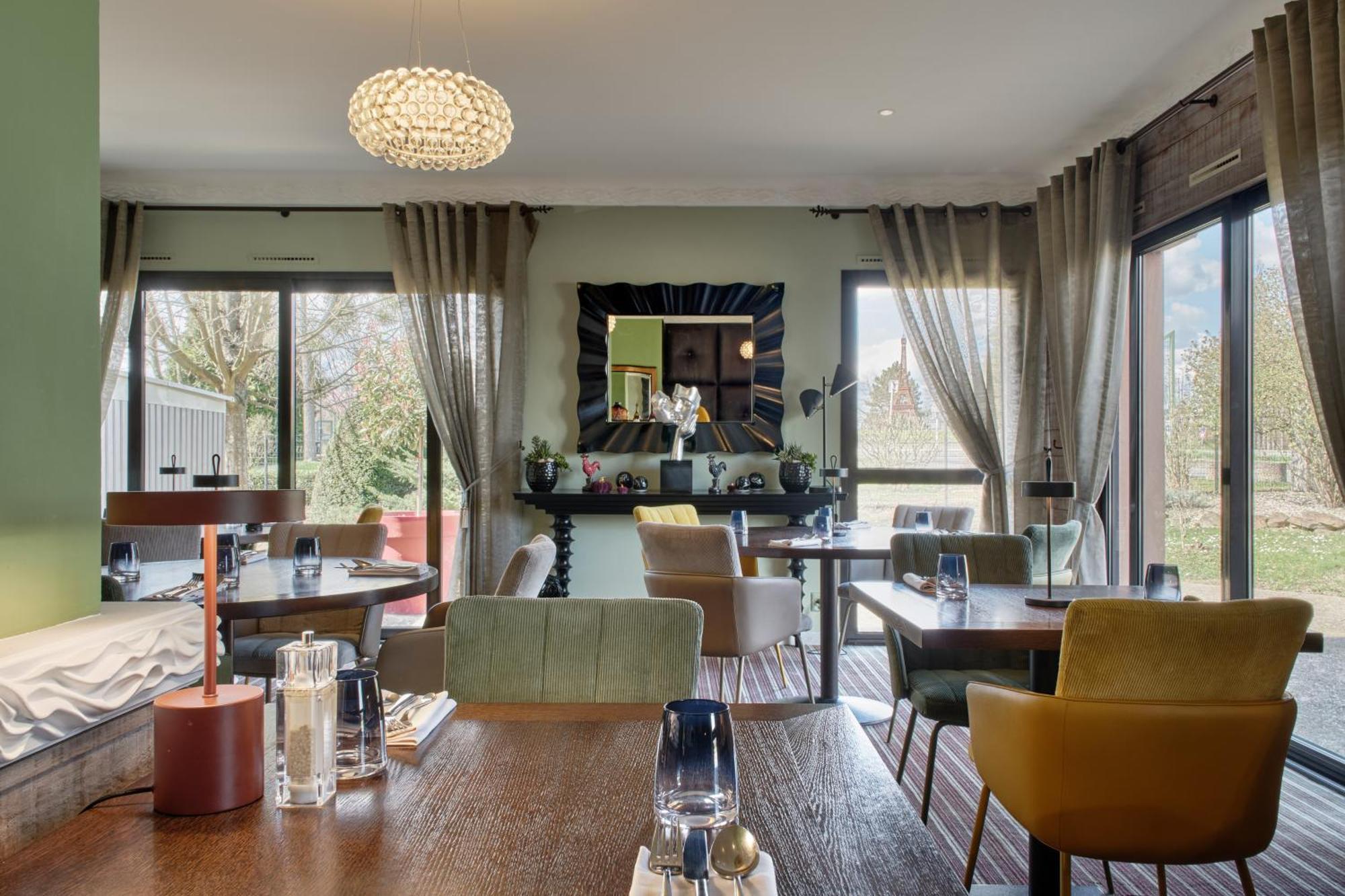 Hotel Restaurant Crystal Erstein Buitenkant foto